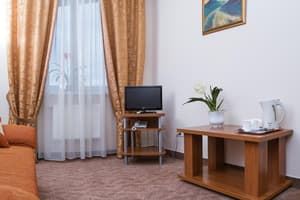 thumbnail: Living room