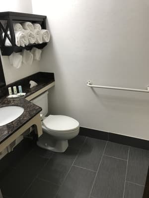 thumbnail: Bathroom
