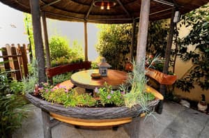 thumbnail: Balcony