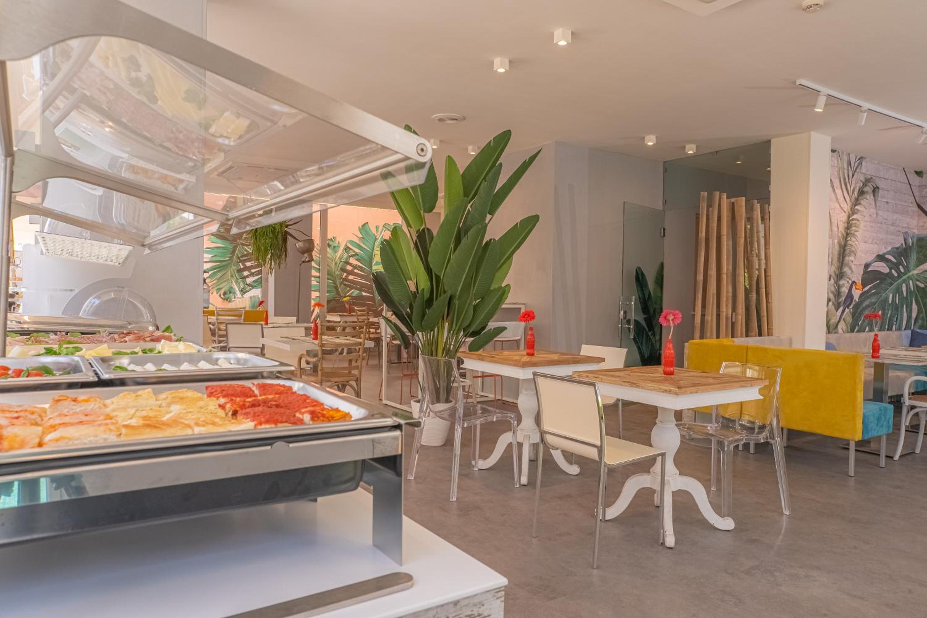 Restaurant-cafeteria