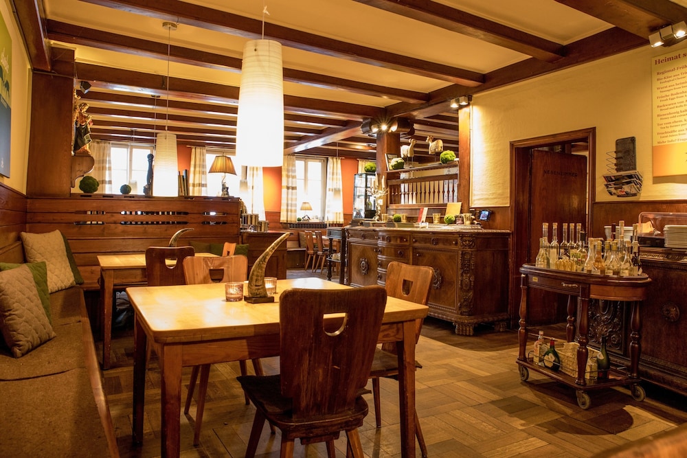 Restaurant-cafeteria