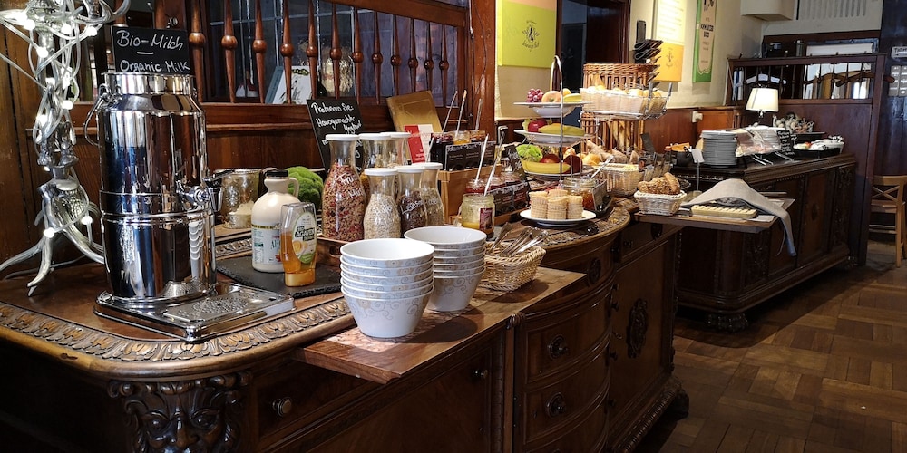 Restaurant-cafeteria