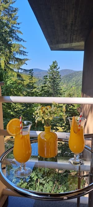 thumbnail: Balcony