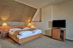 thumbnail: Breakfast area