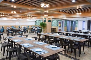 thumbnail: Breakfast area