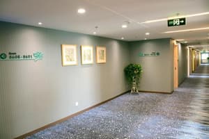 thumbnail: Interior