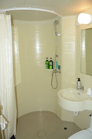 thumbnail: Bathroom