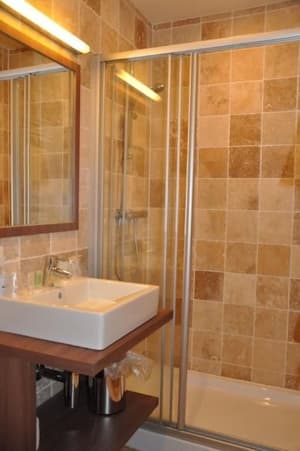 thumbnail: Interior