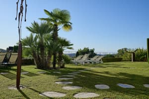 thumbnail: Garden