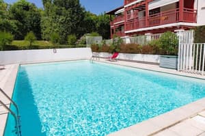 thumbnail: Pool