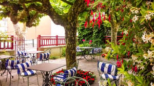 thumbnail: Terrace