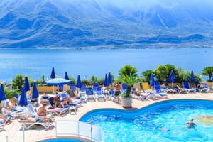 thumbnail: Rooftop pool