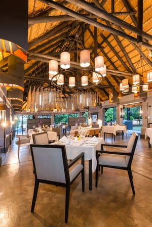 thumbnail: Restaurant