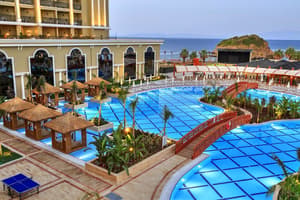 thumbnail: Pool