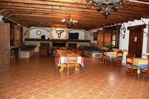 thumbnail: Breakfast area
