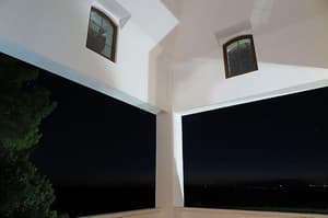 thumbnail: Exterior detail