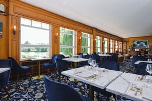 thumbnail: Restaurant
