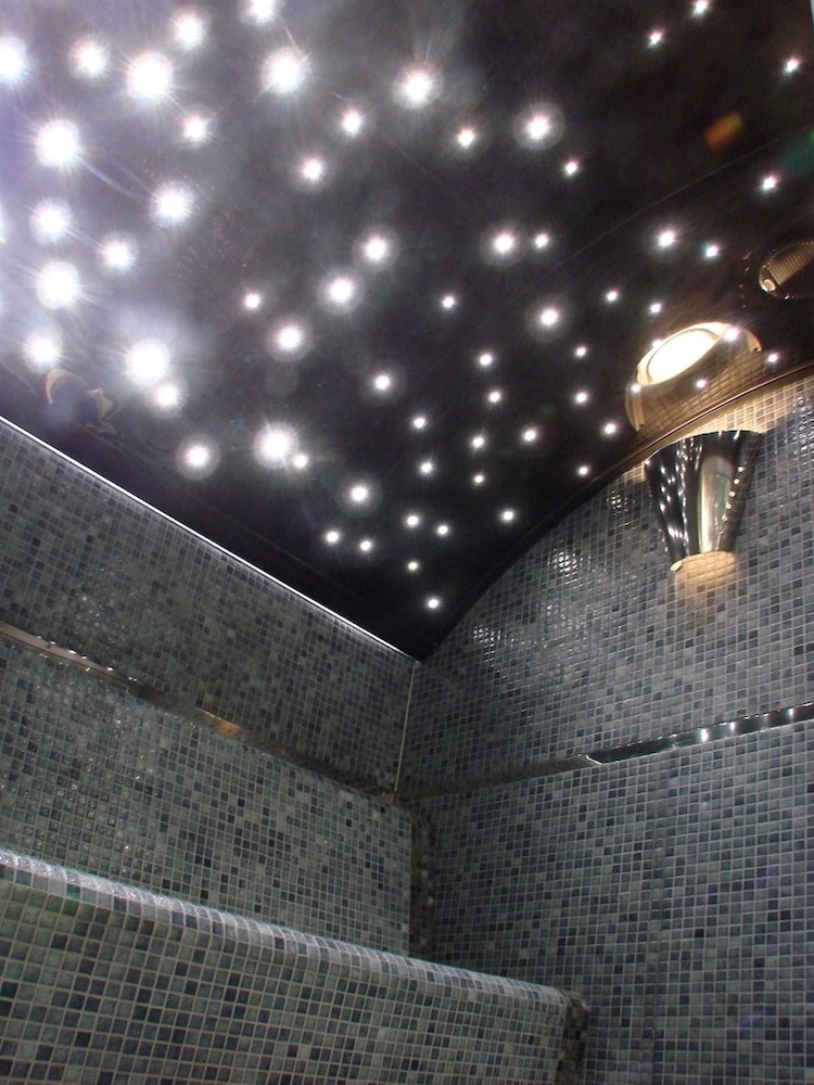Steam room