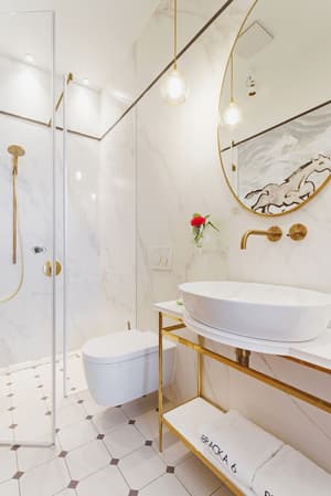 thumbnail: Bathroom