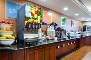 thumbnail: Breakfast area