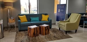 thumbnail: Lobby sitting area