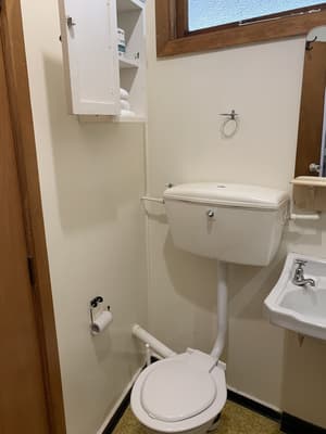 thumbnail: Bathroom
