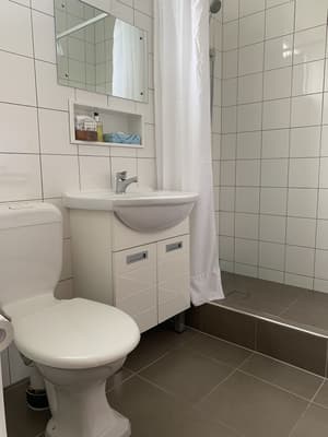 thumbnail: Bathroom