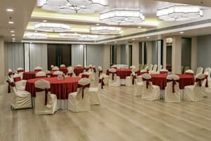 thumbnail: Banquet hall