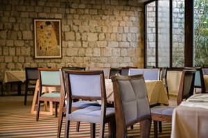 thumbnail: Restaurant
