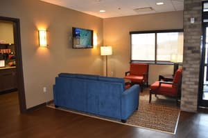 thumbnail: Lobby sitting area