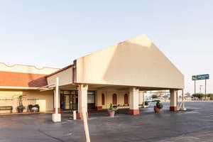 thumbnail: Exterior