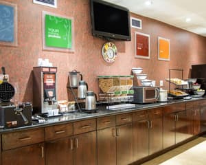 thumbnail: Breakfast area