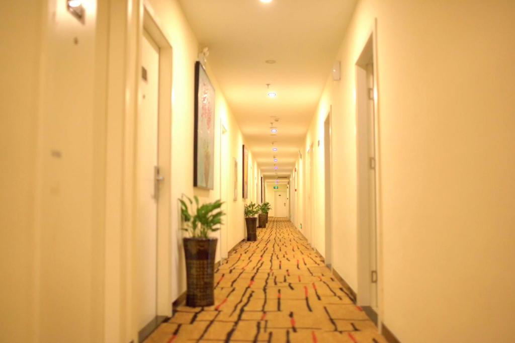 0ec393a00248f5172309062e9b5db317.jpg