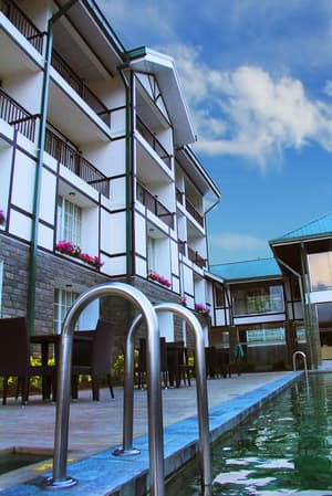 thumbnail: Exterior