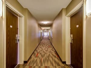 thumbnail: Hallway