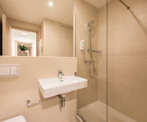thumbnail: Bathroom