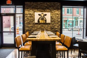 thumbnail: Restaurant