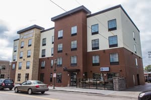 thumbnail: Exterior