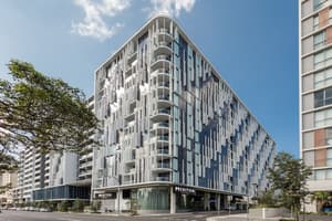 thumbnail: Exterior