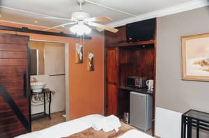 thumbnail: Room