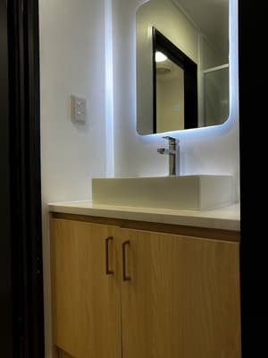 thumbnail: Bathroom