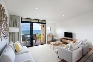 thumbnail: Living room