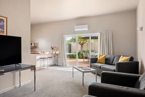 thumbnail: Living area