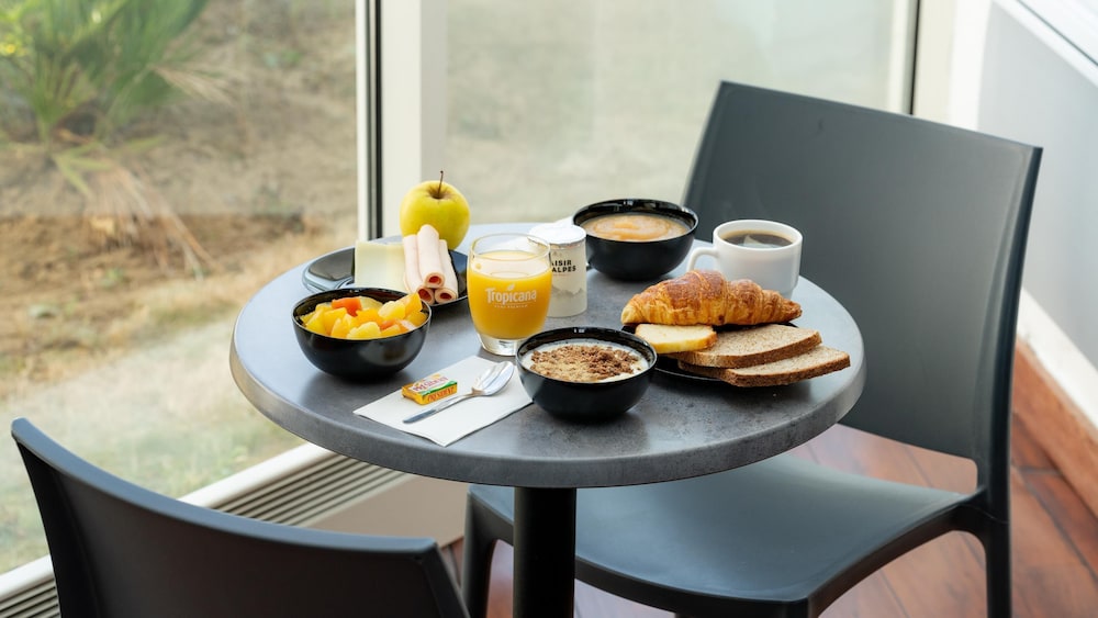 Restaurant-cafeteria