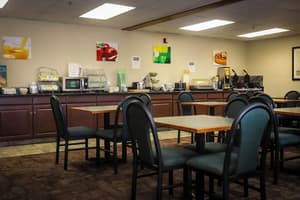 thumbnail: Dining