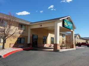 thumbnail: Exterior
