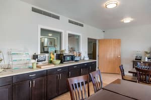 thumbnail: Breakfast area