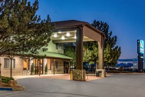 thumbnail: Exterior