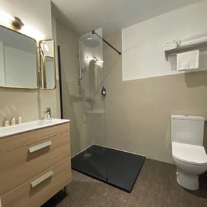 thumbnail: Bathroom