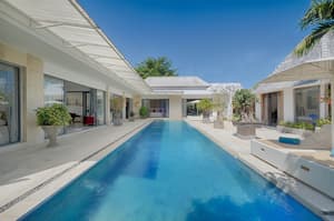 thumbnail: Outdoor pool
